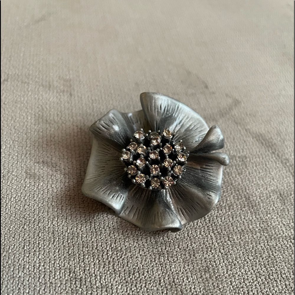 Premier Designs pin brooch/ hanging pendant